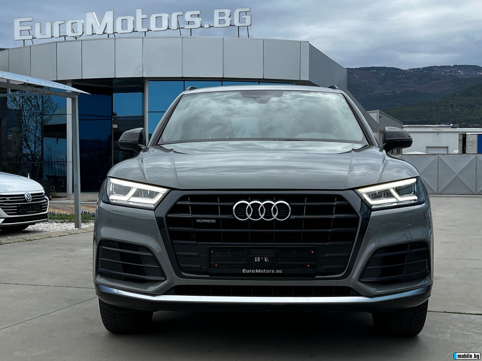 Audi Q5 2.0TDI, QUATTRO, S LINE, EXECUTIVE-BLACK EDITION! | Mobile.bg   2