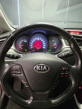Kia Ceed 1.6CRDI* 2018г* 136к.с* РЕГ* 6В* КЛИМА* МУЛТИ, снимка 7