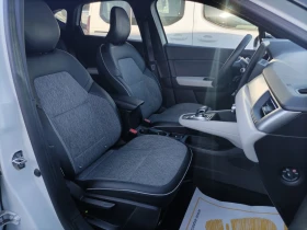 Renault Captur 1.6/E-TECH Hybrid 145к.с. , снимка 16