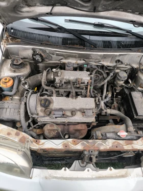 Subaru Justy Хечбек, снимка 10