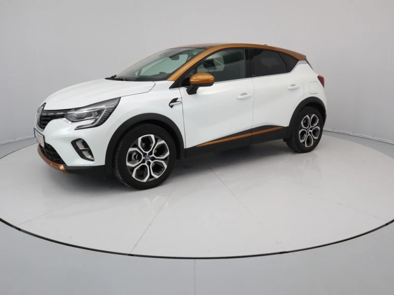 Renault Captur 1.6i, снимка 1 - Автомобили и джипове - 46600053