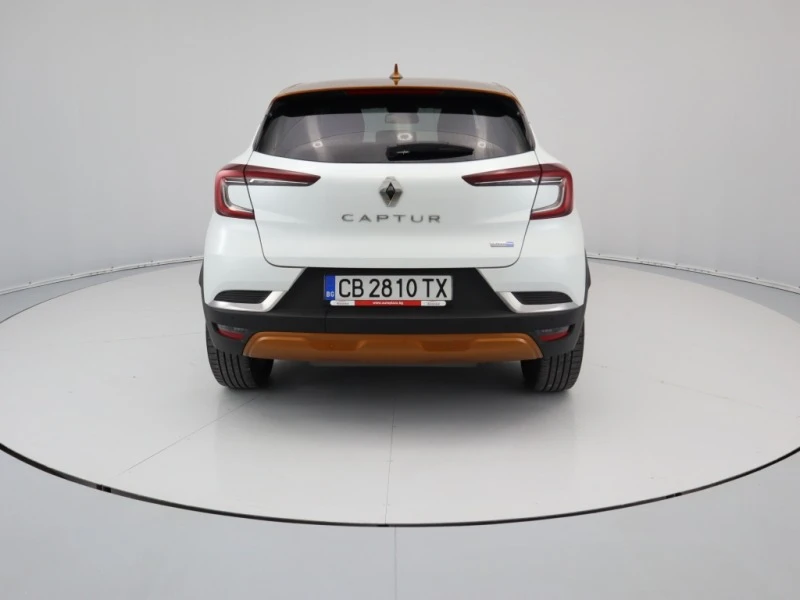 Renault Captur 1.6i, снимка 7 - Автомобили и джипове - 46600053