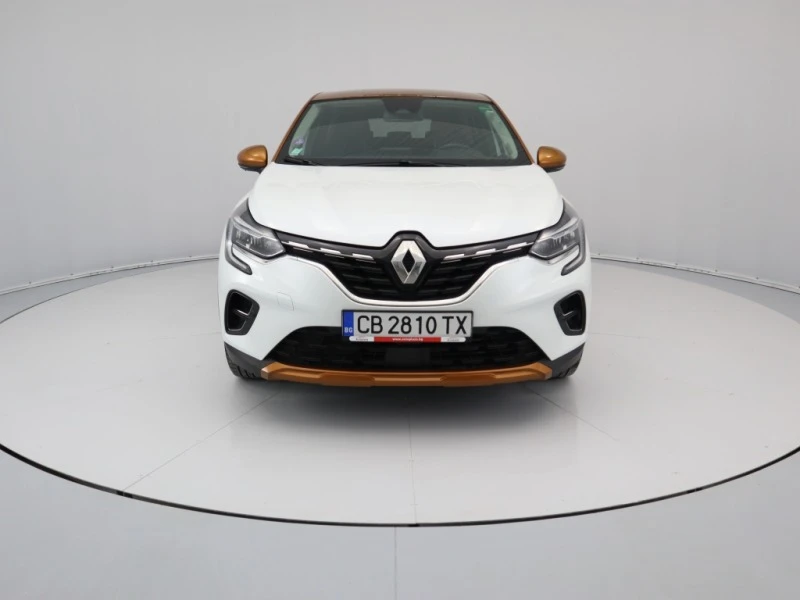 Renault Captur 1.6i, снимка 2 - Автомобили и джипове - 46600053