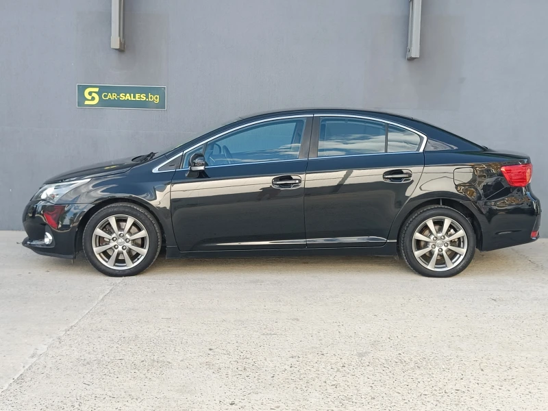 Toyota Avensis 2.2 Luxury AUT, снимка 5 - Автомобили и джипове - 46894611