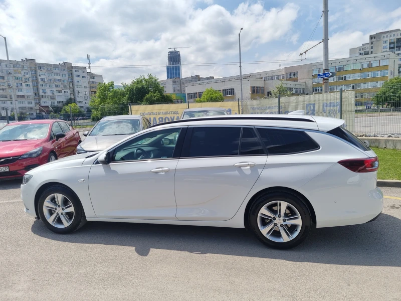 Opel Insignia SPORTS TOURER 1.5 TURBO, снимка 3 - Автомобили и джипове - 47245012