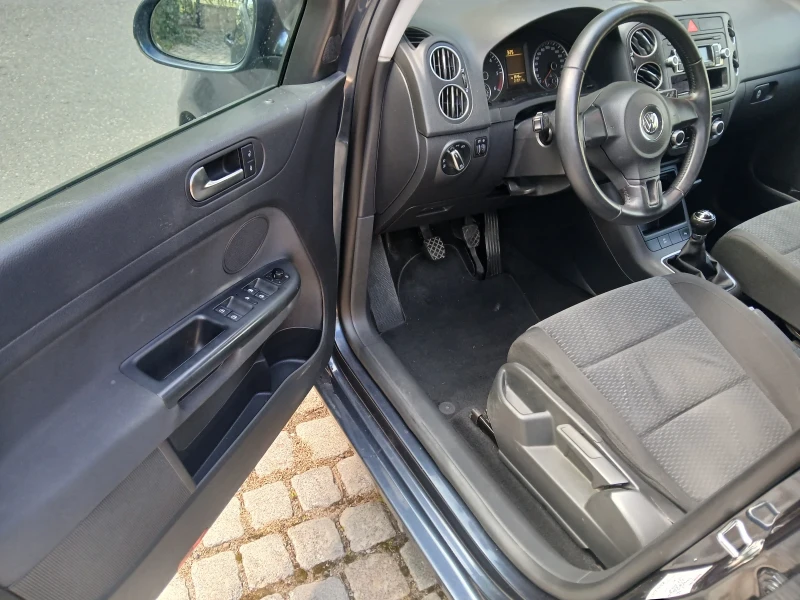 VW Golf Plus, снимка 5 - Автомобили и джипове - 47450316