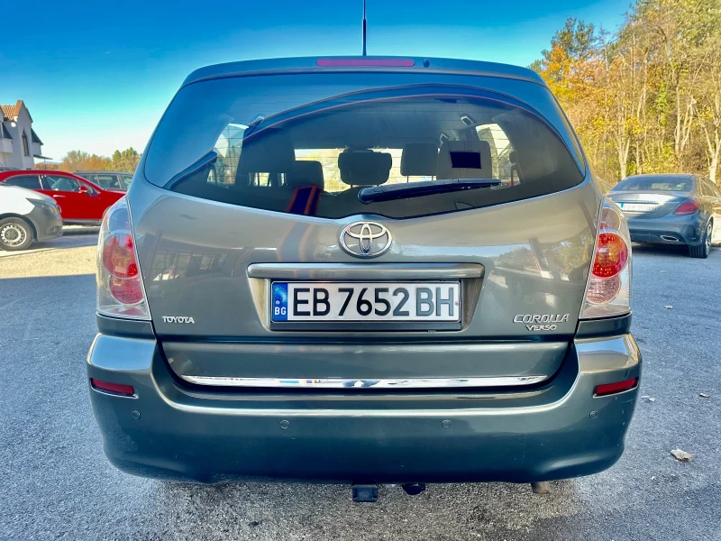 Toyota Corolla verso 1.6* REALNI KM* , снимка 5 - Автомобили и джипове - 47511458