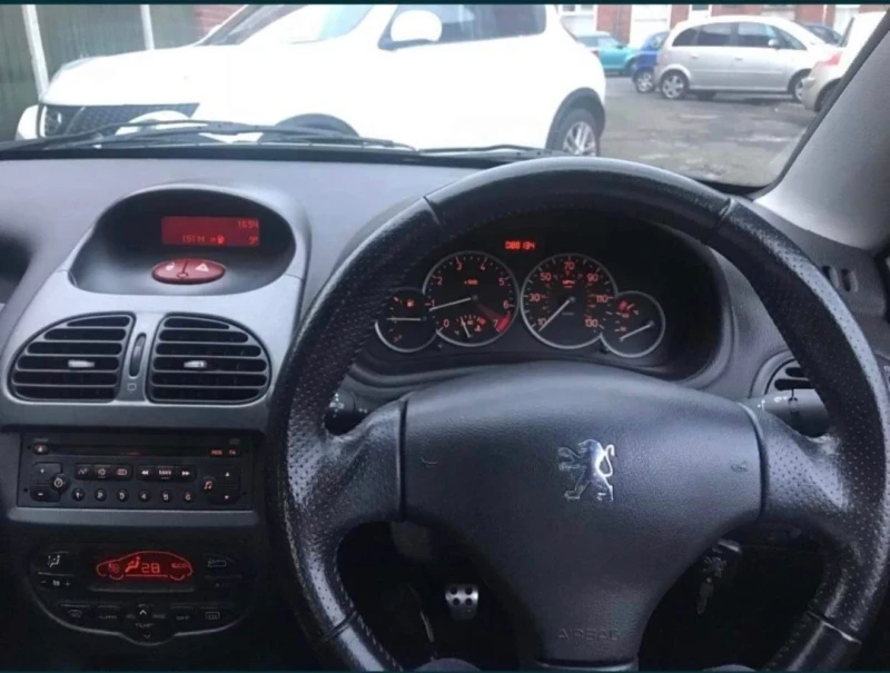 Peugeot 206, снимка 5 - Автомобили и джипове - 47609126