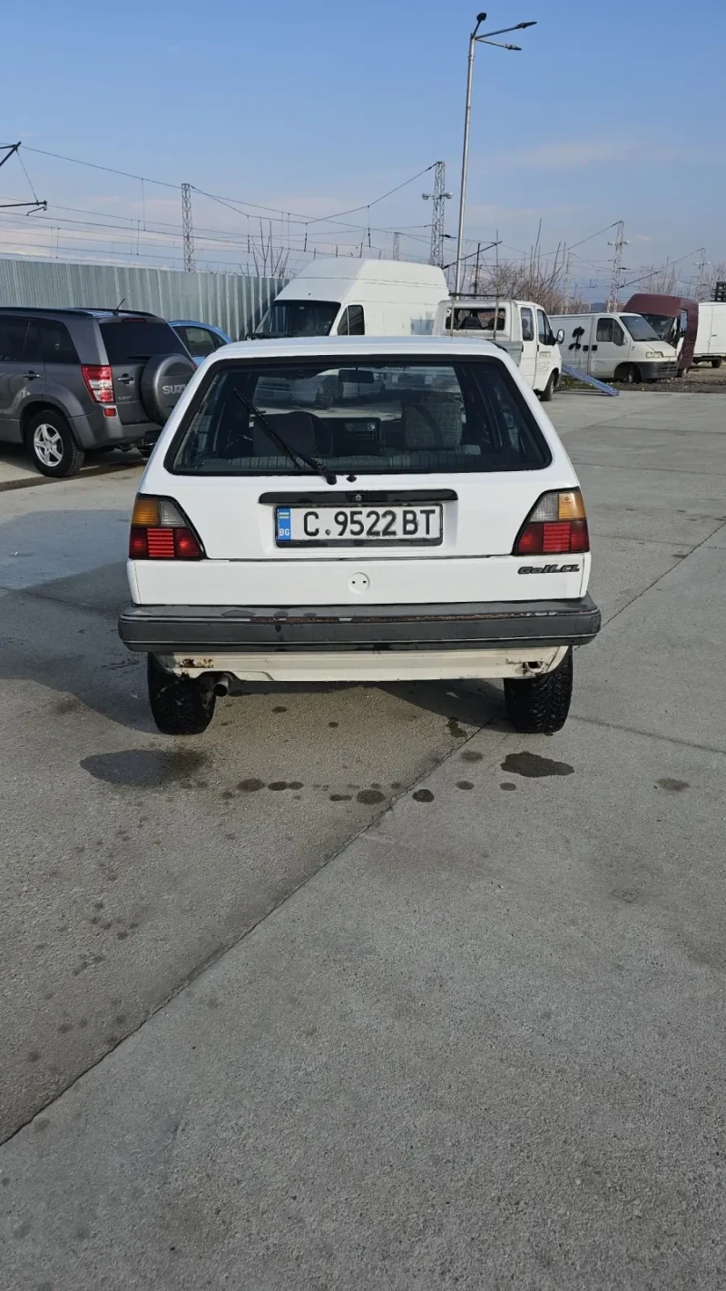 VW Golf 1.3, снимка 4 - Автомобили и джипове - 48480882