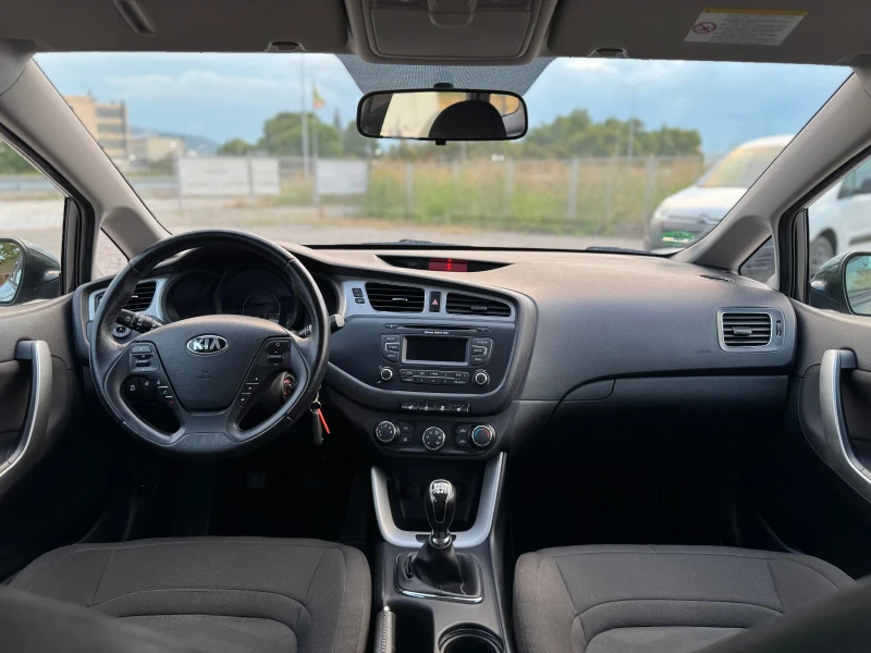 Kia Ceed 1.6CRDI 128к.с , снимка 11 - Автомобили и джипове - 48864055