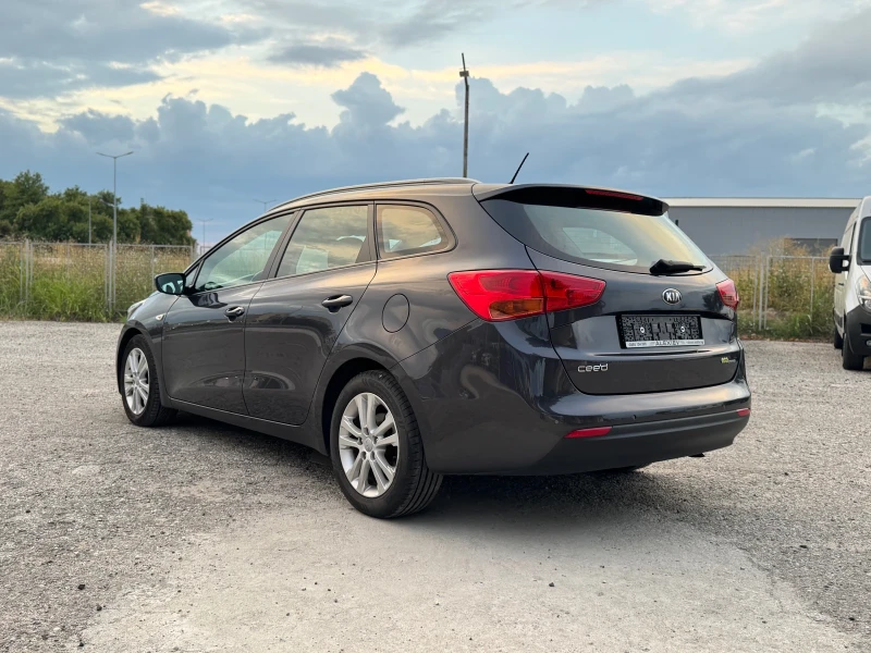 Kia Ceed 1.6CRDI 128к.с , снимка 6 - Автомобили и джипове - 48864055