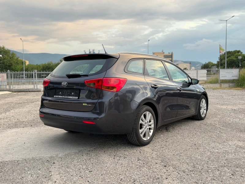 Kia Ceed 1.6CRDI 128к.с , снимка 4 - Автомобили и джипове - 48864055