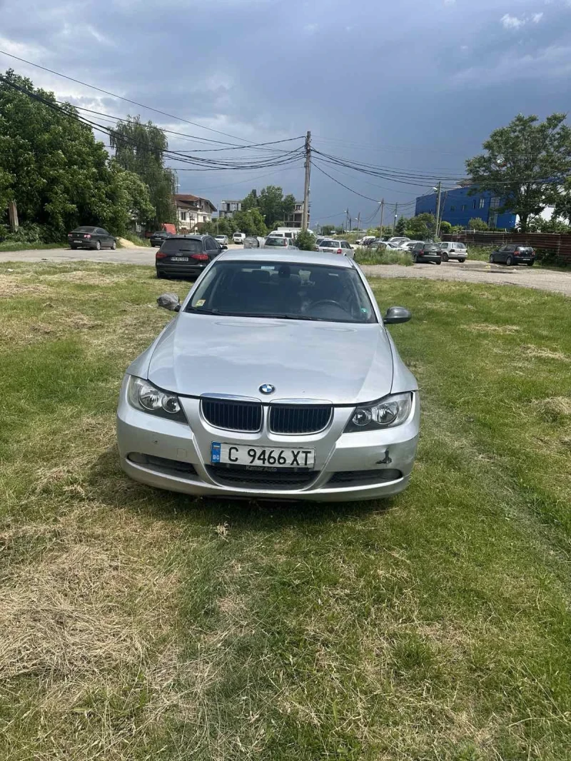 BMW 320, снимка 1 - Автомобили и джипове - 49072595