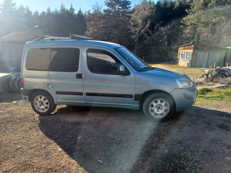 Citroen Berlingo 1, 4, снимка 2 - Автомобили и джипове - 49452347