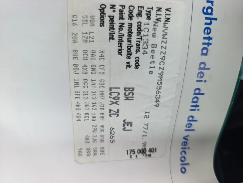 VW Beetle 1.9tdi 105 , снимка 15 - Автомобили и джипове - 50502713