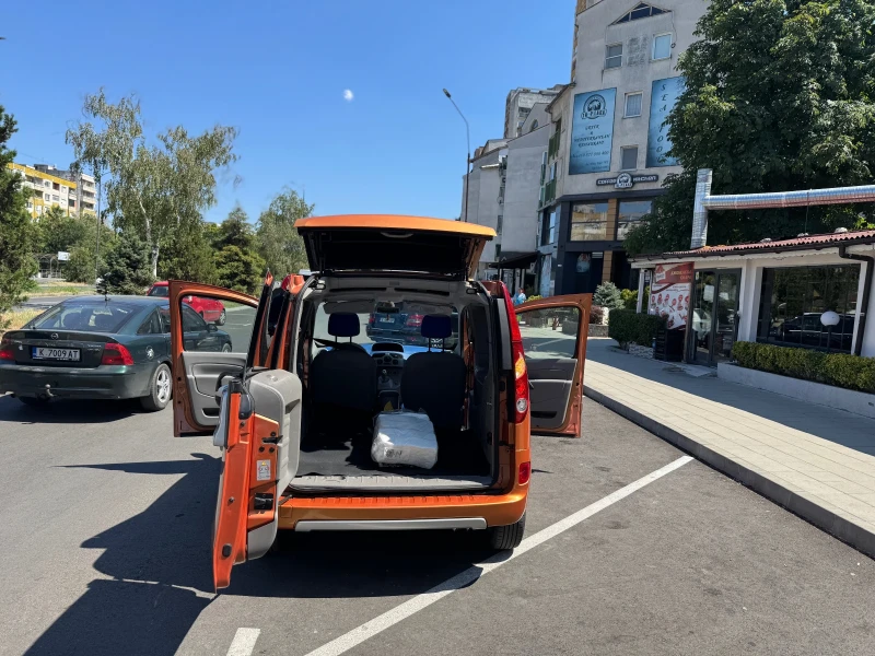 Renault Kangoo BeBop, снимка 8 - Автомобили и джипове - 51007201