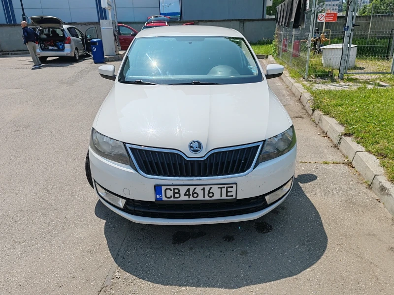 Skoda Rapid Регистрация, гуми, стегната , снимка 4 - Автомобили и джипове - 52193424