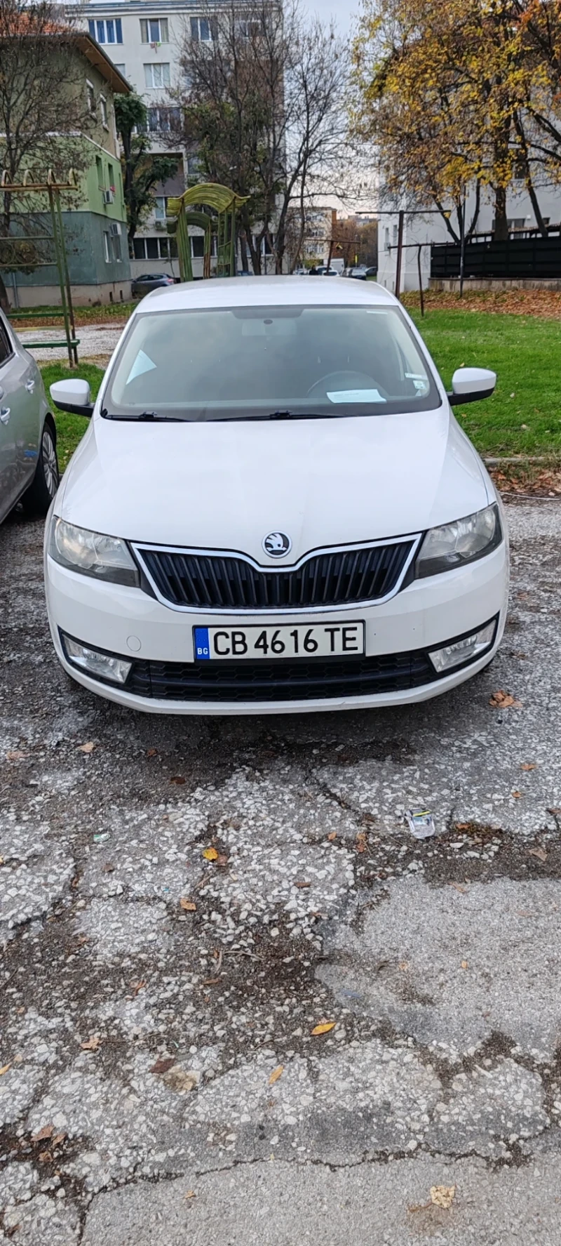 Skoda Rapid Регистрация, гуми, стегната , снимка 3 - Автомобили и джипове - 52193424