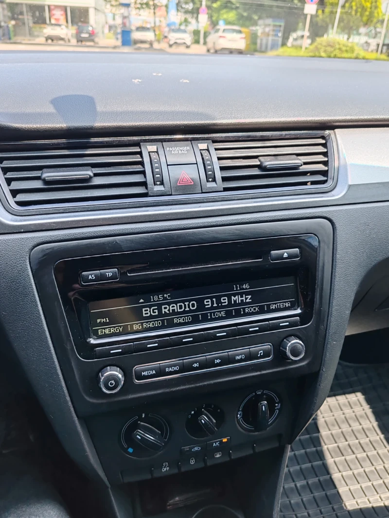 Skoda Rapid Регистрация, гуми, стегната , снимка 13 - Автомобили и джипове - 52193424