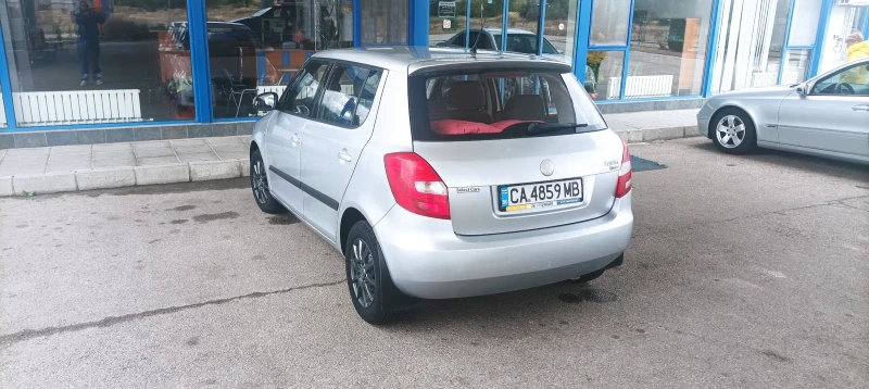 Skoda Fabia, снимка 4 - Автомобили и джипове - 52655852