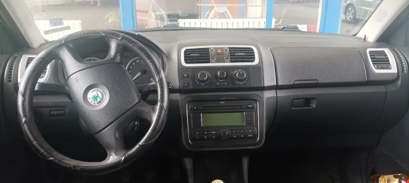 Skoda Fabia, снимка 3 - Автомобили и джипове - 52655852