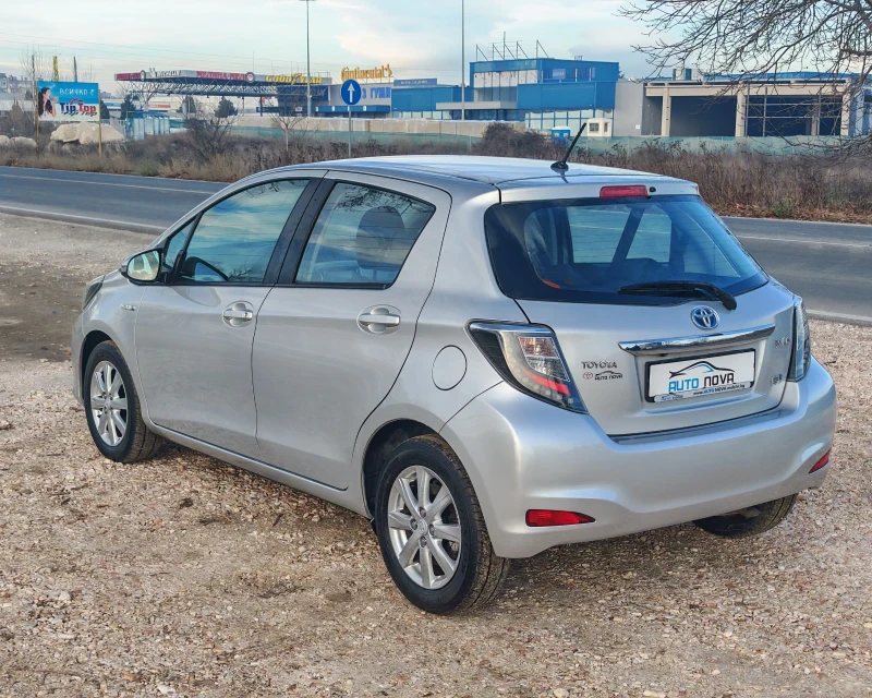 Toyota Yaris 1.5 75 К.С. ХИБРИД!АВТОМАТ! , снимка 7 - Автомобили и джипове - 52972332