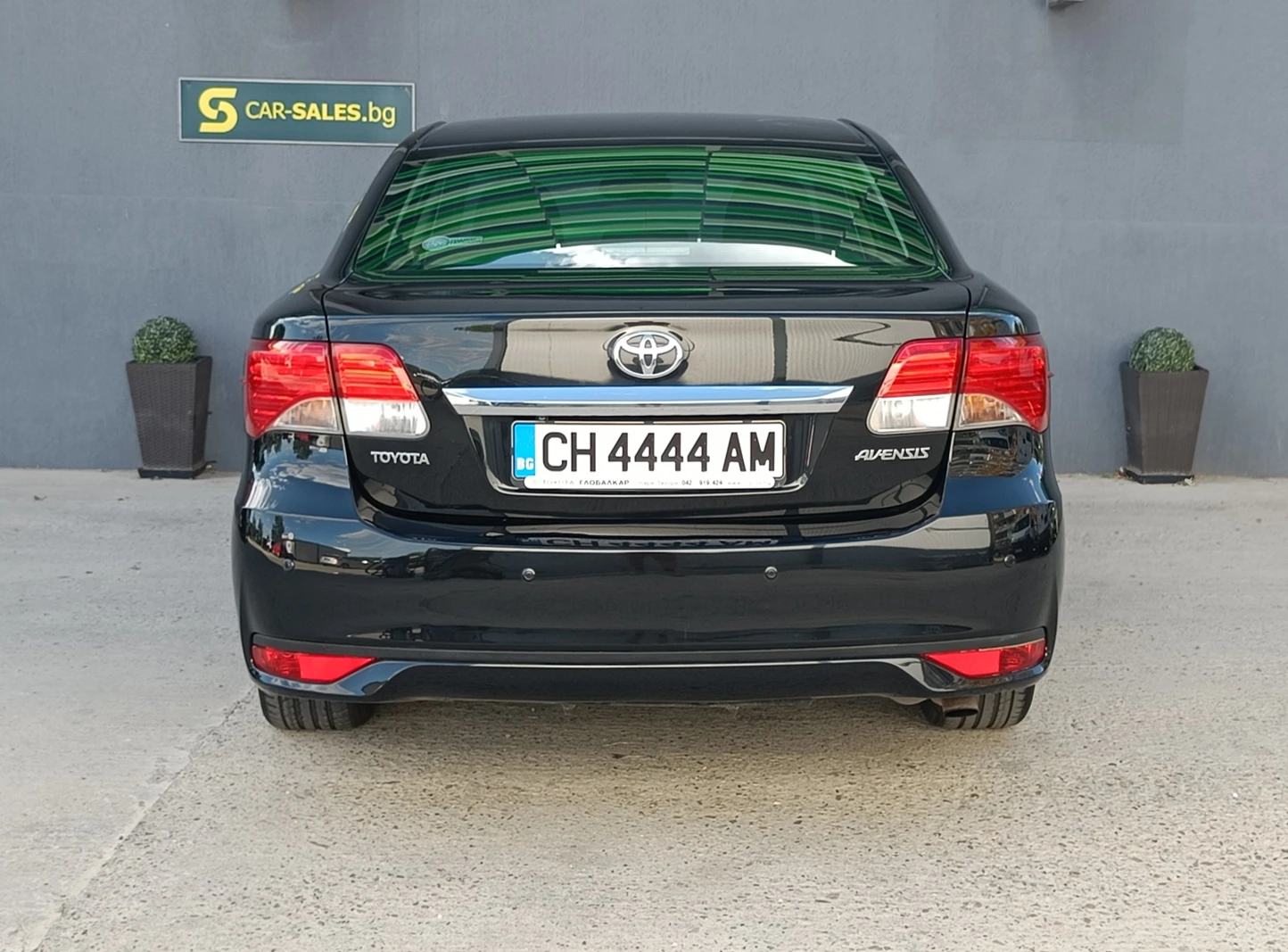 Toyota Avensis 2.2 Luxury AUT - изображение 7