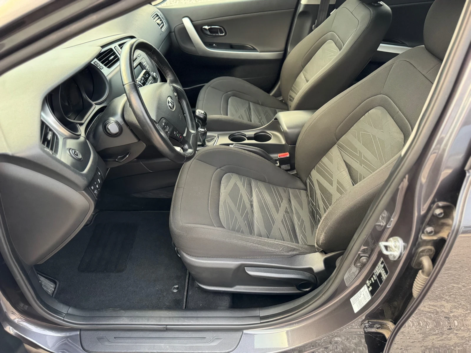 Kia Ceed 1.6CRDI 128к.с  - изображение 8