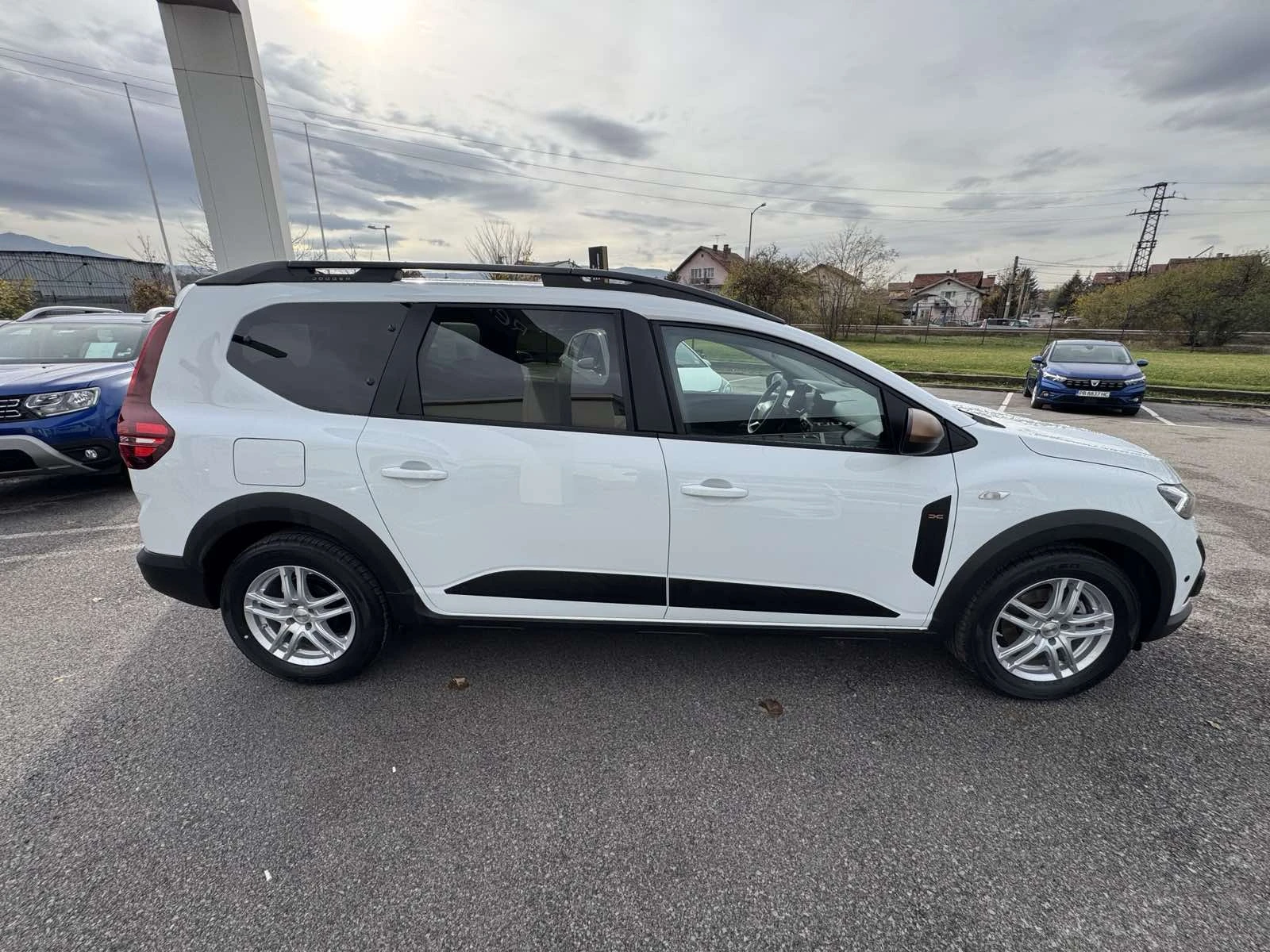 Dacia Jogger 1, 6 HYBRID | Mobile.bg   7