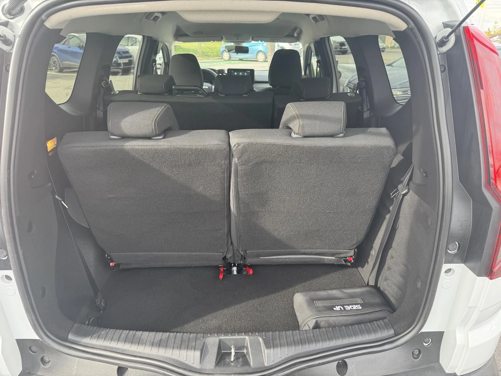 Dacia Jogger 1, 6 HYBRID | Mobile.bg   11