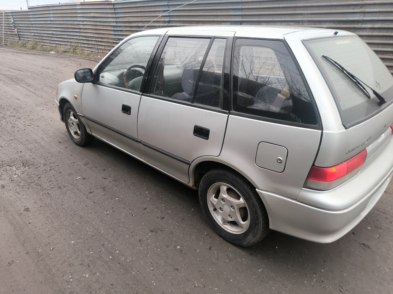 Subaru Justy  | Mobile.bg   2