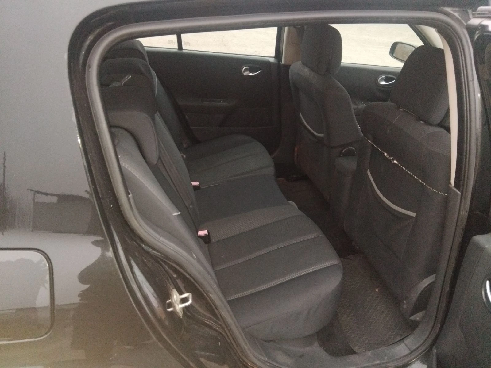 Renault Megane  - изображение 9