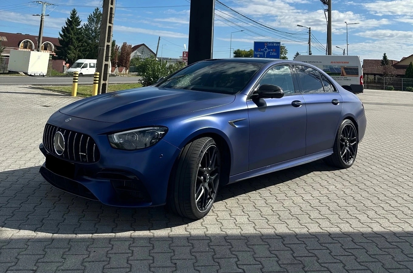 Mercedes-Benz E 63 AMG S 4MATIC+  - изображение 2