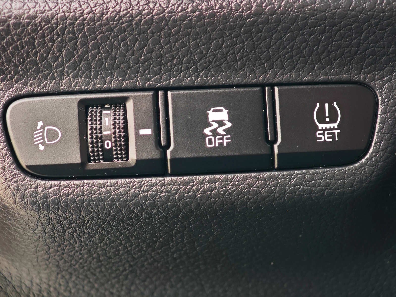 Kia Picanto БЕНЗИН ЕВРО-6, снимка 15 - Автомобили и джипове - 53904276