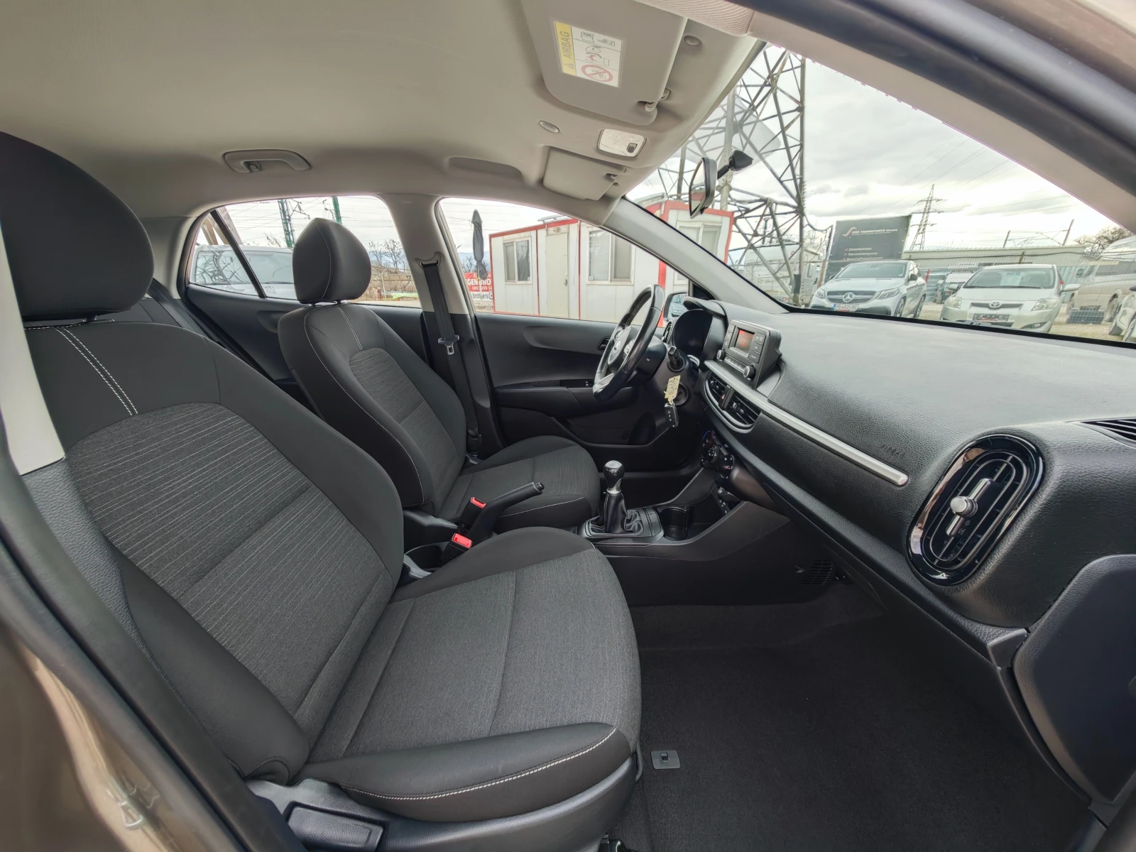 Kia Picanto БЕНЗИН ЕВРО-6, снимка 12 - Автомобили и джипове - 53904276