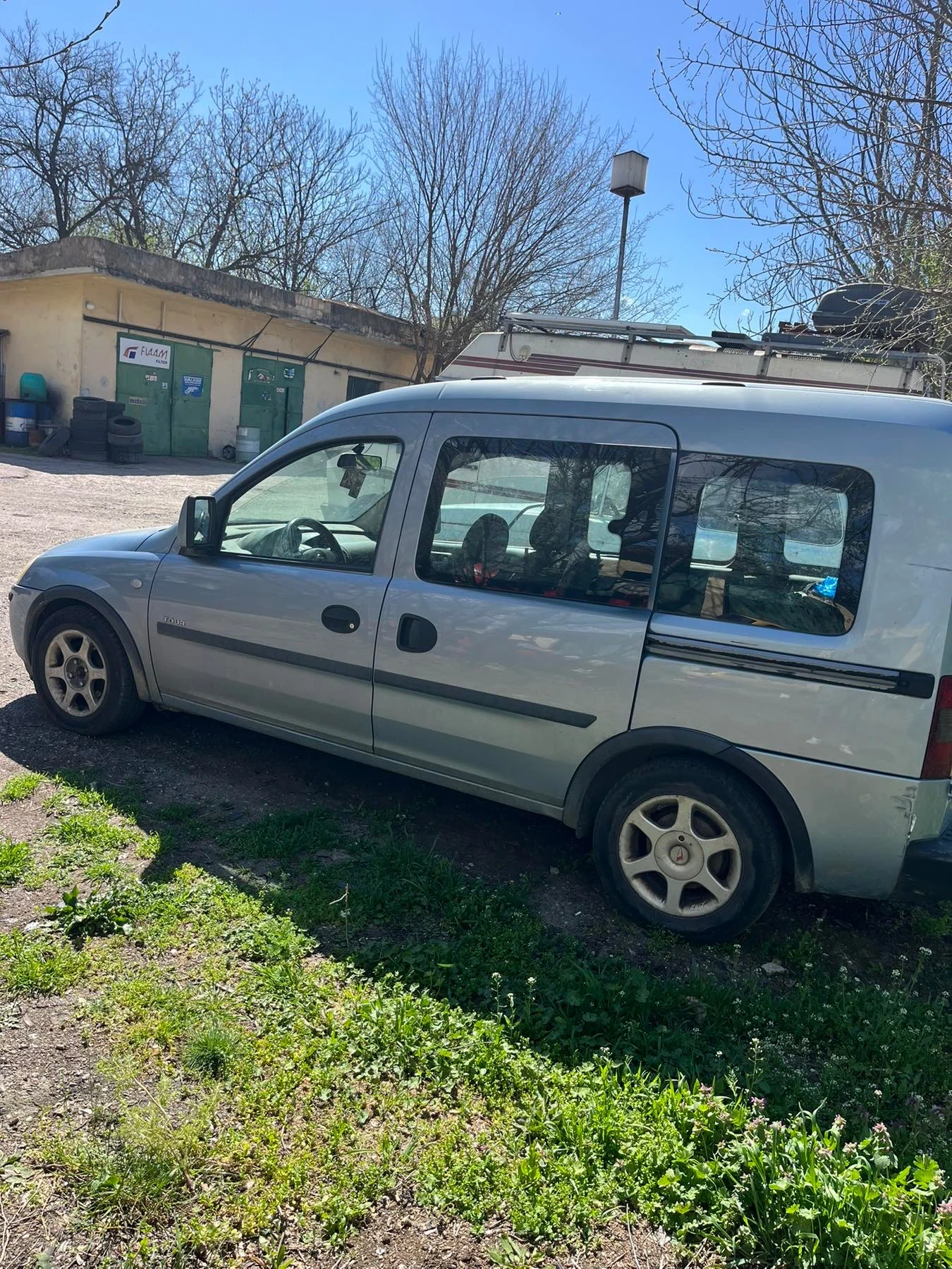 Opel Combo, снимка 2 - Автомобили и джипове - 54151444