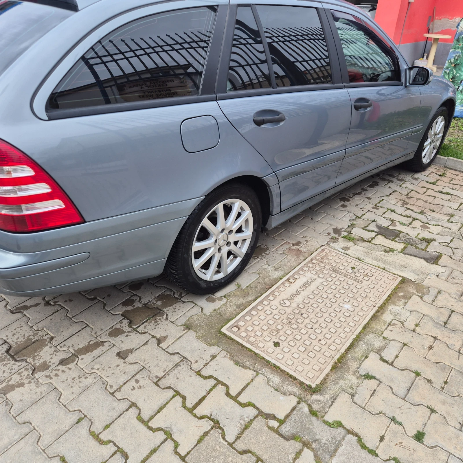 Mercedes-Benz C 200, снимка 4 - Автомобили и джипове - 54155076