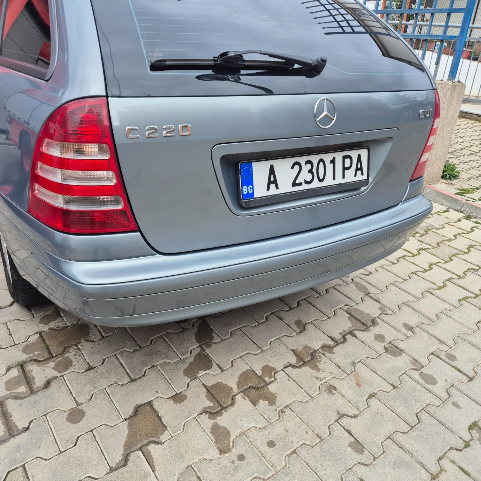 Mercedes-Benz C 200, снимка 2 - Автомобили и джипове - 54155076