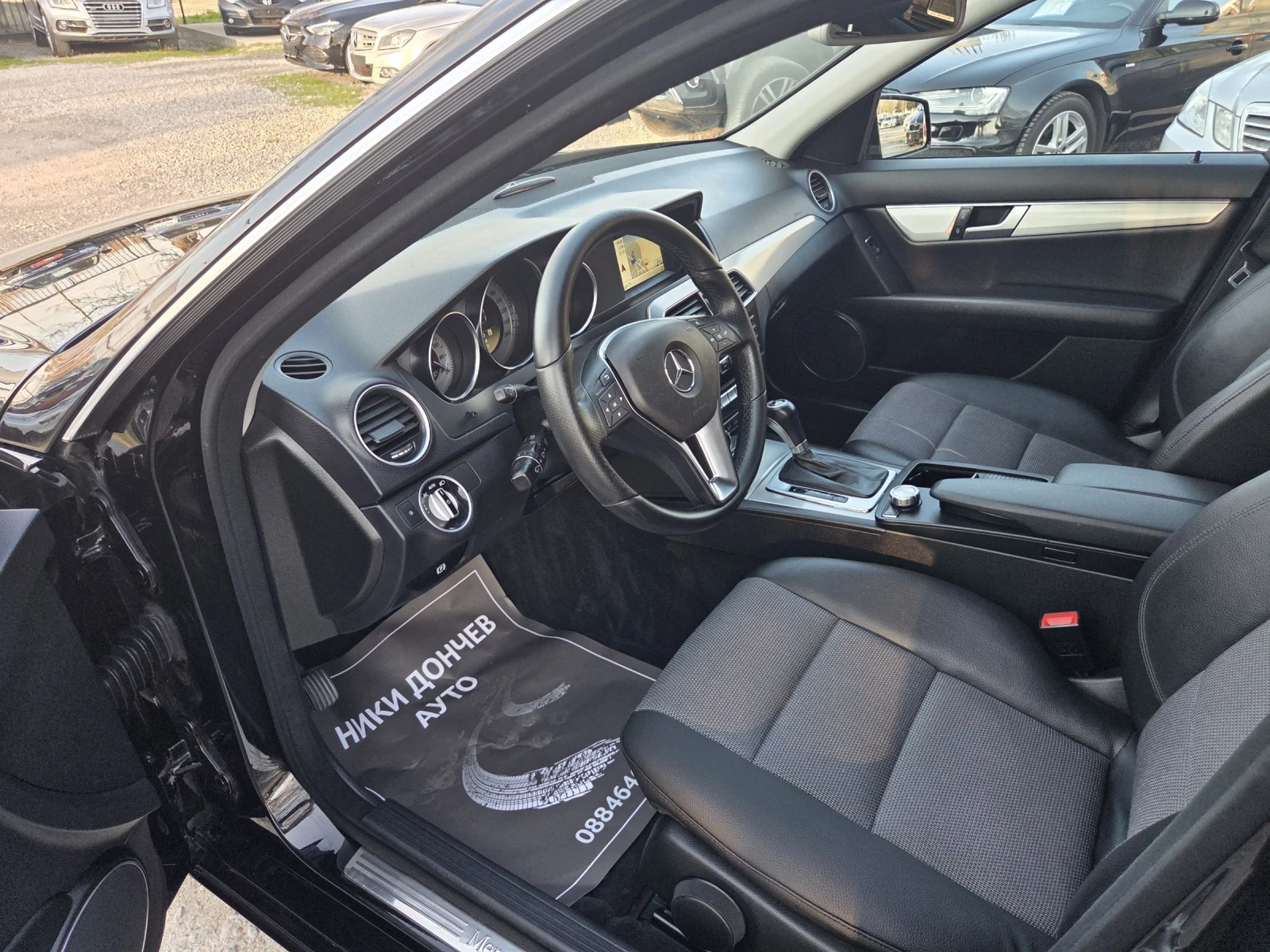 Mercedes-Benz C 200 FACELIFT!! AVANTGARDE!NAVI!KOJA!XENON-LED, снимка 10 - Автомобили и джипове - 54160298