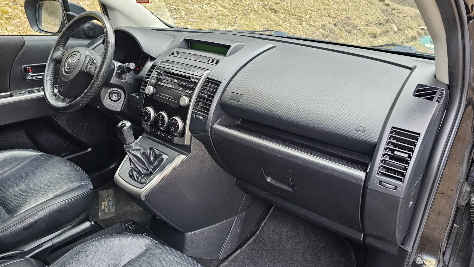 Mazda 5 2.0, снимка 11 - Автомобили и джипове - 54221171