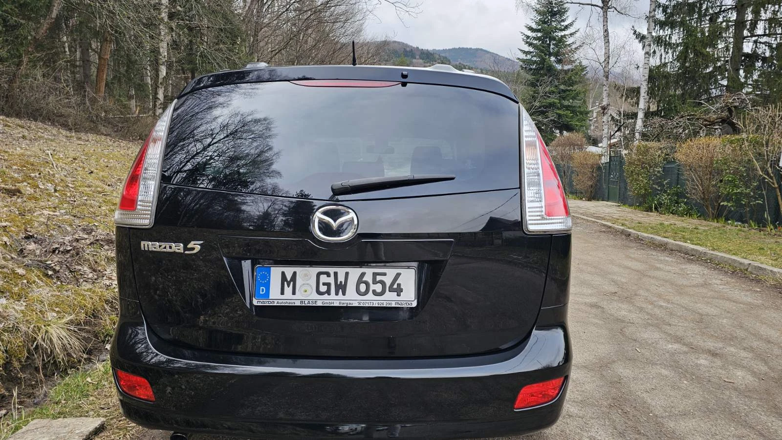 Mazda 5 2.0, снимка 5 - Автомобили и джипове - 54221171