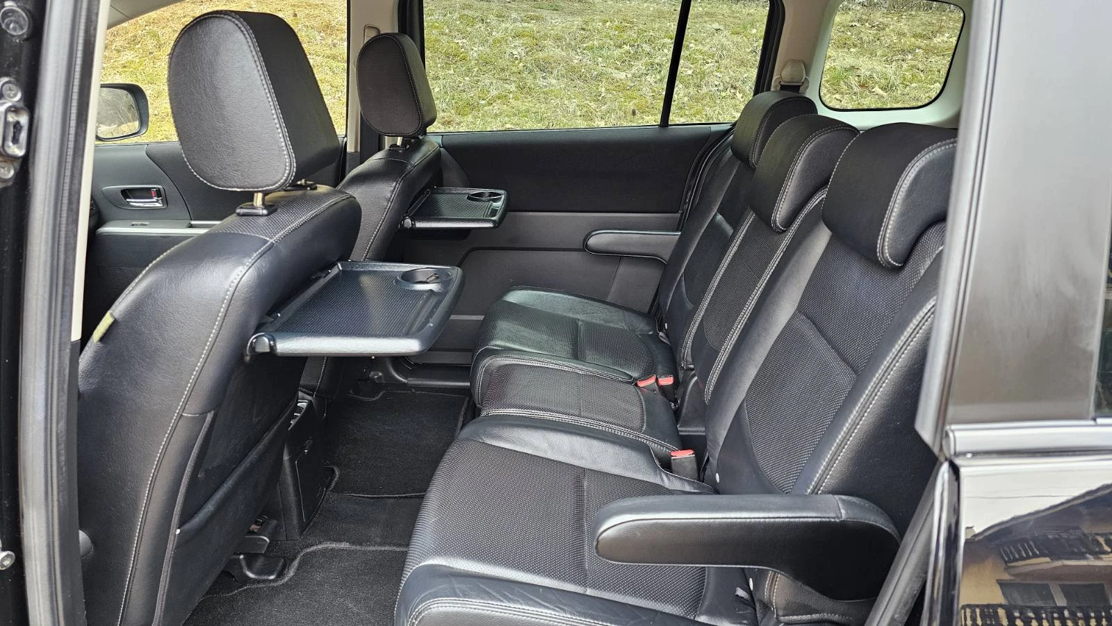 Mazda 5 2.0, снимка 12 - Автомобили и джипове - 54221171