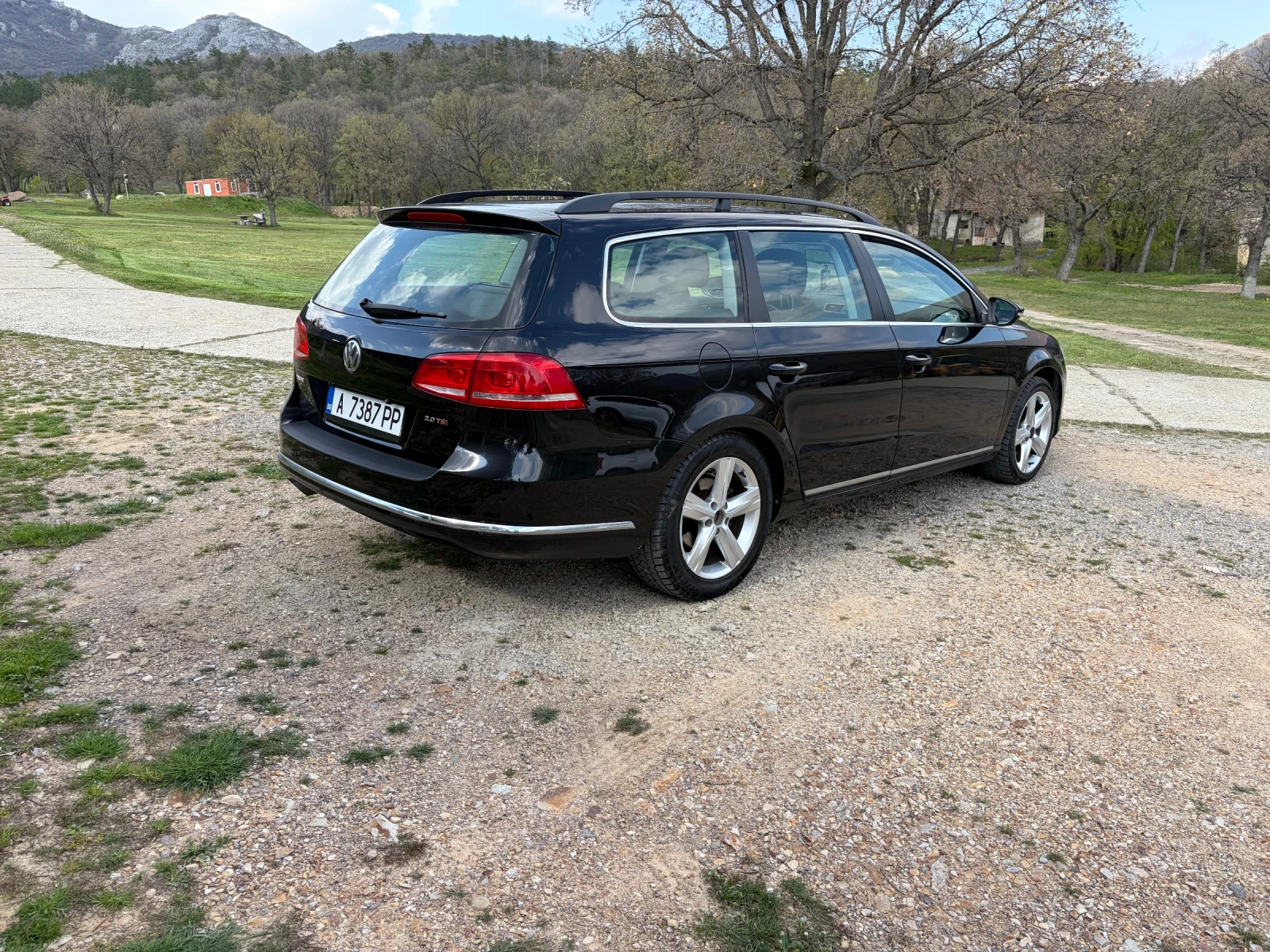 VW Passat, снимка 4 - Автомобили и джипове - 54248488
