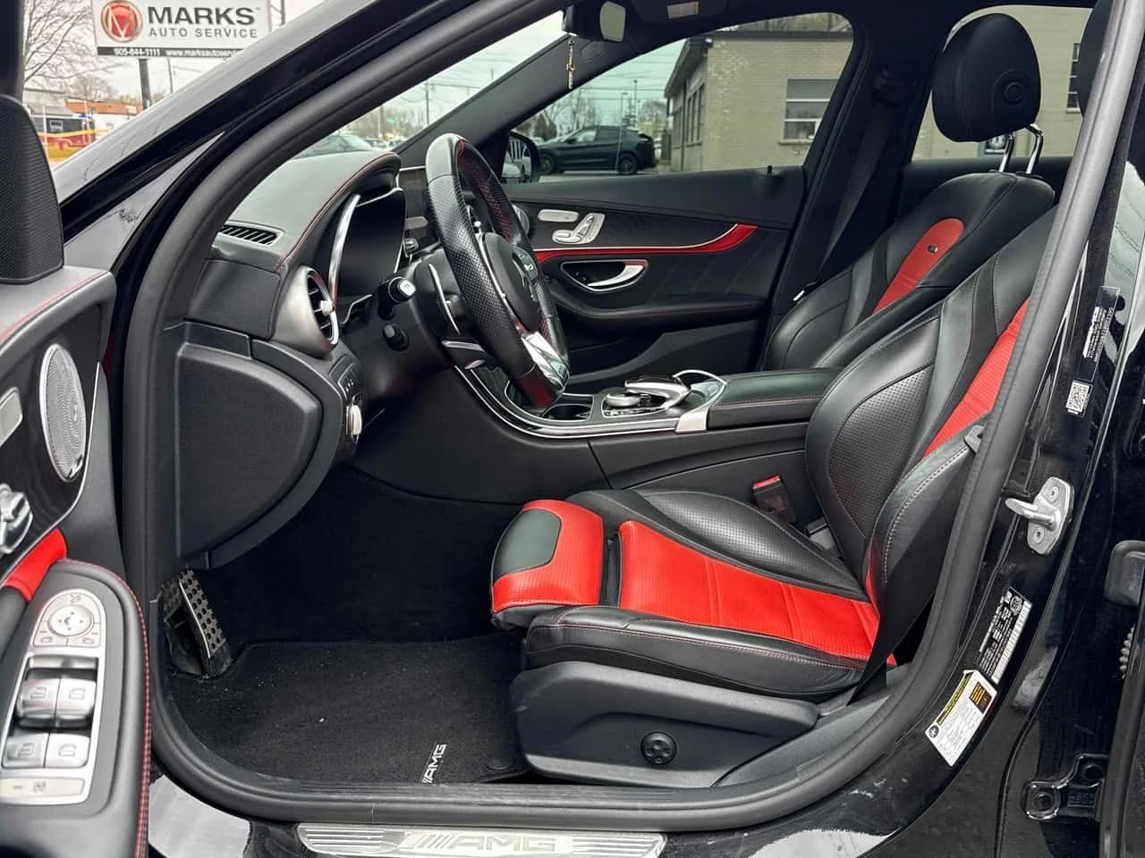 Mercedes-Benz C 63 AMG S | DISTRONIC | 360 | BURMESTER | , снимка 10 - Автомобили и джипове - 54348305