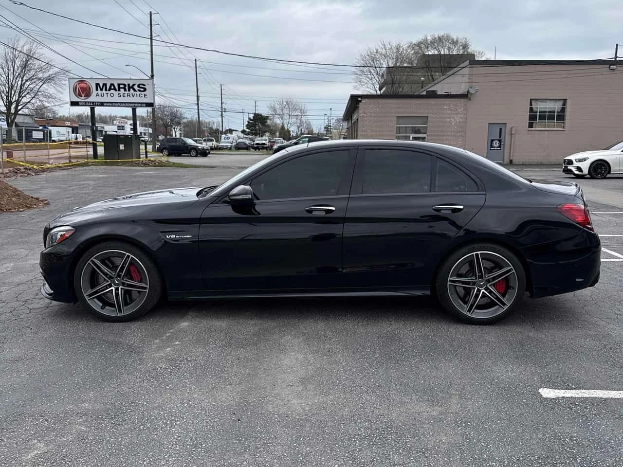 Mercedes-Benz C 63 AMG S | DISTRONIC | 360 | BURMESTER | , снимка 2 - Автомобили и джипове - 54348305