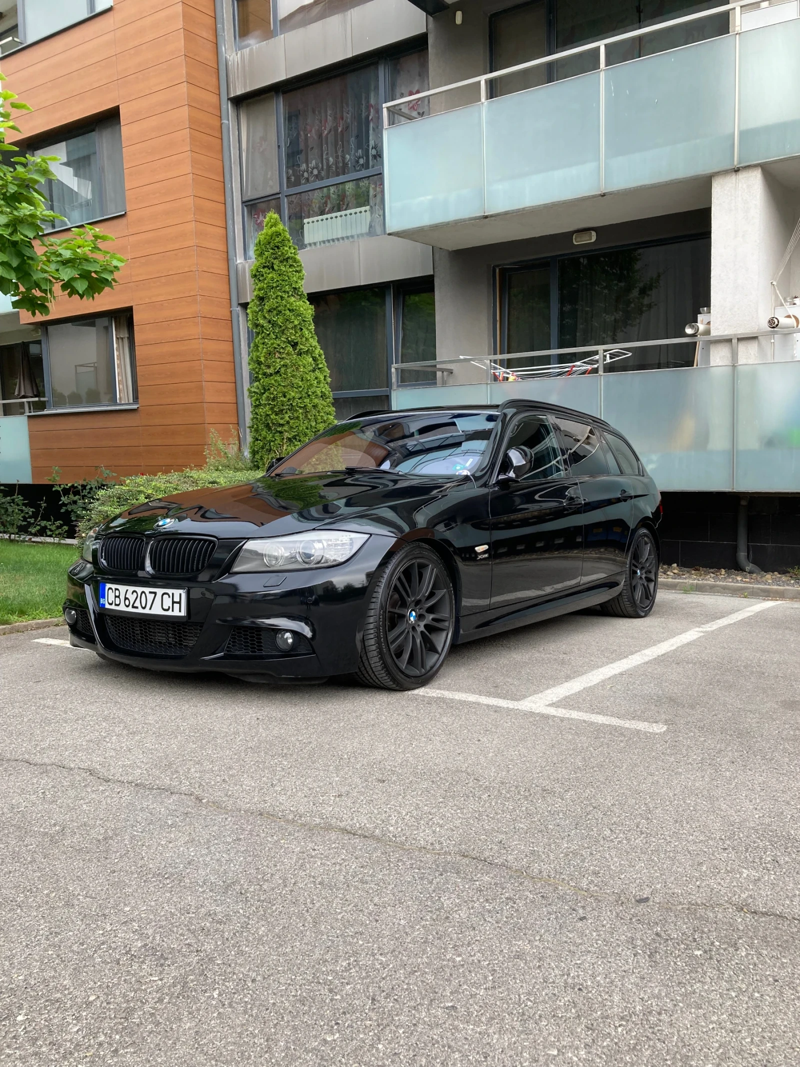 BMW 330 LCi, M pack, Shadow line