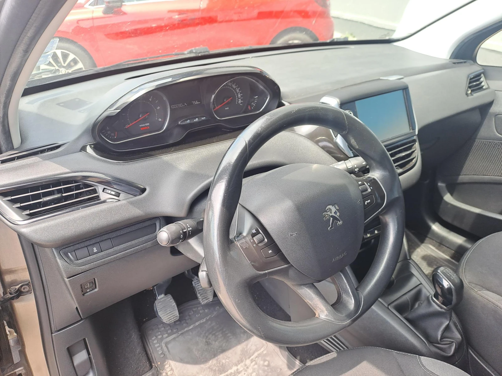 Peugeot 208 1.4 HDI ACTIVE, снимка 13 - Автомобили и джипове - 55035098