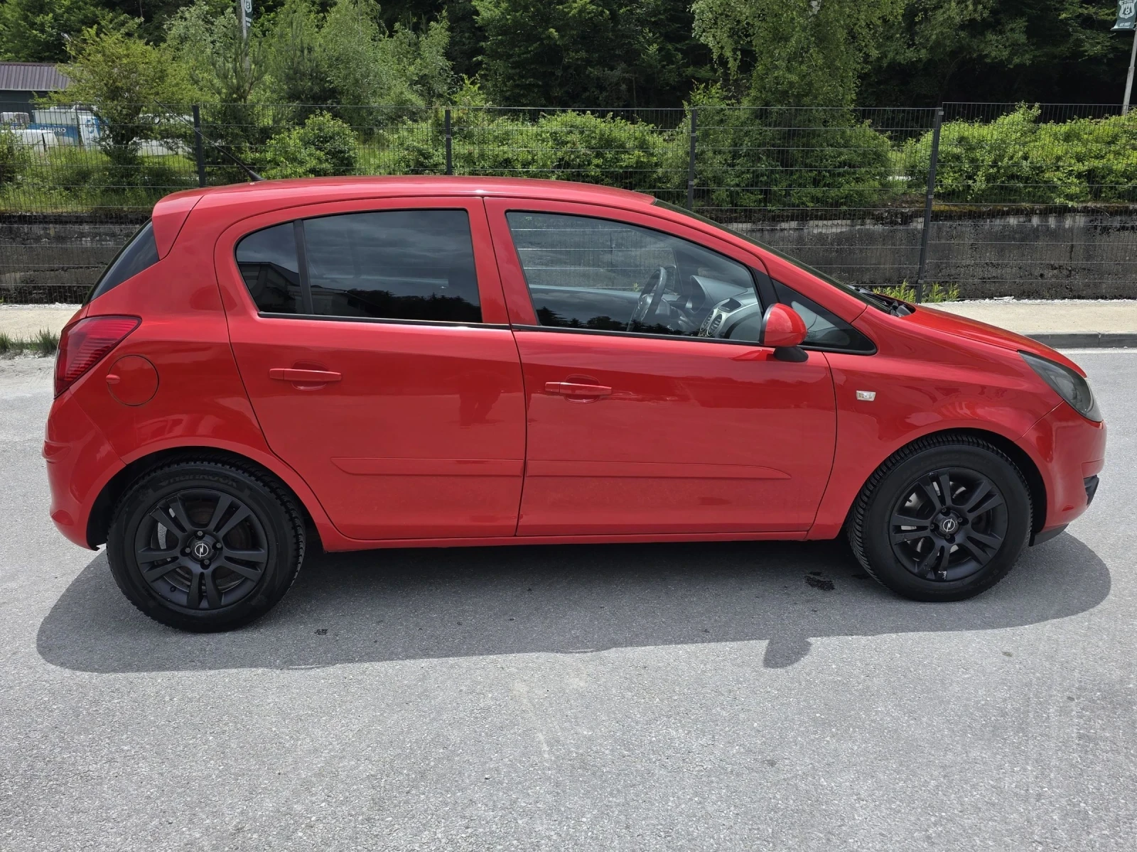 Opel Corsa 1.3 CDTI 90к.с. Климатик, снимка 4 - Автомобили и джипове - 55070435