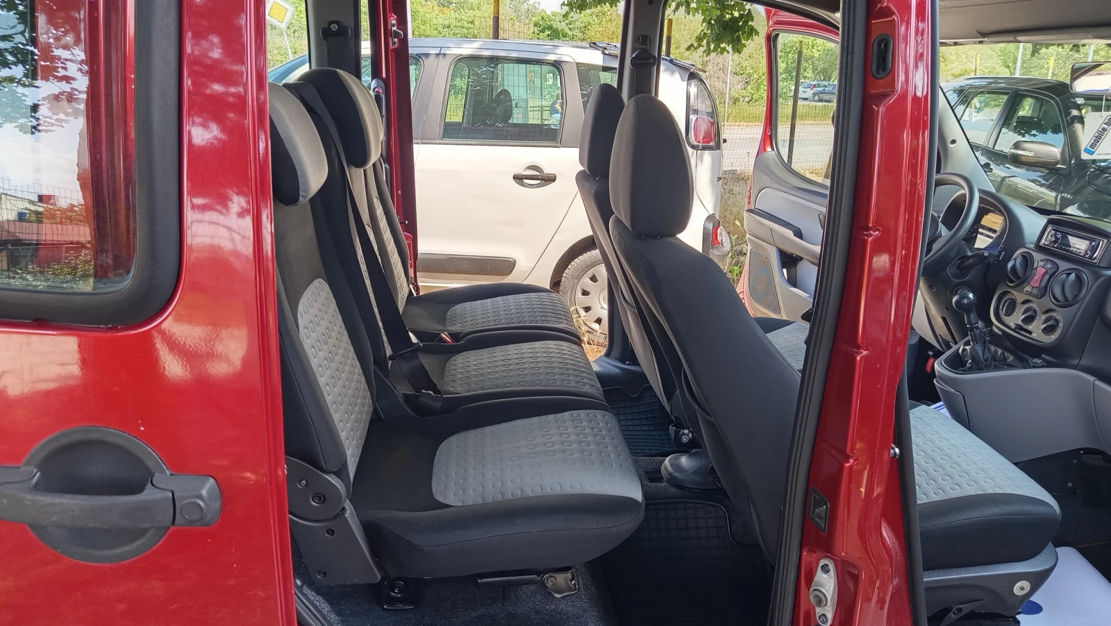 Fiat Doblo 1.3mjet 7МЕСТЕН РЕСОРИ, снимка 13 - Автомобили и джипове - 55199549