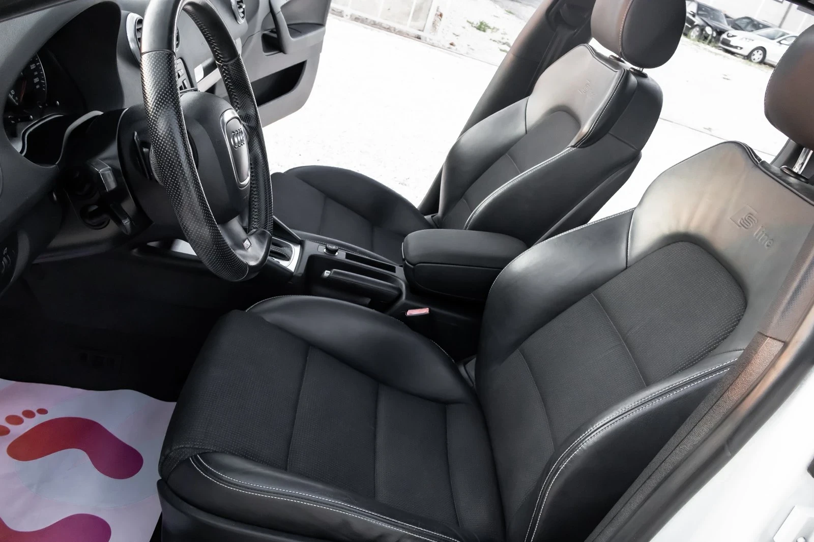 Audi A3 2.0tdi 140kc face avtomat 3 S-LINE pano, снимка 12 - Автомобили и джипове - 55514977